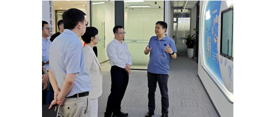 【政企研讨 | 市药械办领导一行调研深港豪门国际】